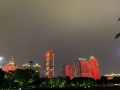 -万绿园
