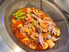-山河屯铁锅炖(哈西站店)