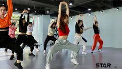 -STAR舞蹈工作室