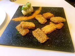 锅烧芝麻肘子-丽思卡尔顿酒店-天泰轩中餐厅(大沽北路店)