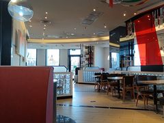 -必胜客(绿地新都会店)