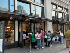 -lululemon(比斯特购物村店)