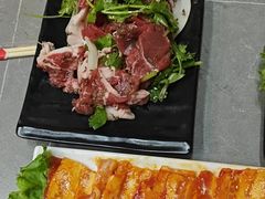 -牛牛牛酸菜煎肉店(望云寺路店)