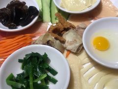 -桥香园正宗过桥米线(机场五店)