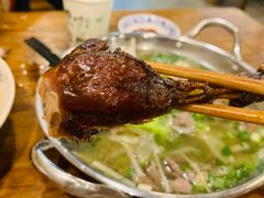 -王浩儿纪六孃甜皮鸭(乐山总店)