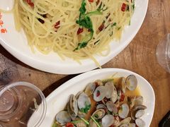 -老东镇啤酒屋海鲜加工·蒸汽海鲜·海鲜烧烤(台东店)