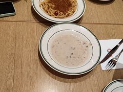 -摩欧客意式餐厅(高新活力汇店)