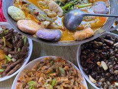 -丹水桥地锅鱼·翘嘴鲌·地方特色全鱼宴(丹江口大坝店)