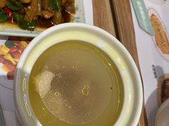 -老乡鸡(上海白玉兰广场店)