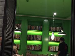 -沪小胖小龙虾(淮海中路旗舰店)