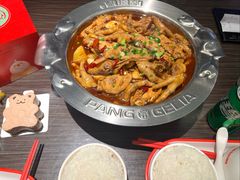 -黄记煌三汁焖锅(新佳丽江汉路店)