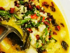 -皇城根·烤鸭·鱼头·家常菜(欧亚大观乐活城店)