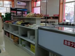 -荣吉招牌自助骨头锅(顾乡店)