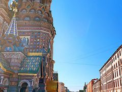 -滴血救世主教堂