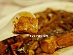 红烧豆腐烩小黄鱼-玲珑餐厅(陕西南路店)
