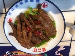 -喜悦小串丹东小黄牛海鲜烧烤大排档(民主广场店)