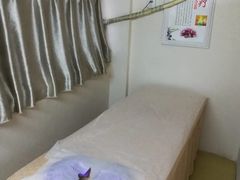 -爱脊康新中式推拿(江汉路步行街店)