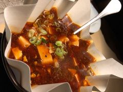 -穹六人间 people 6(岳阳路店)