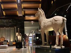 -三亚湾海居铂尔曼度假酒店