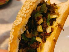 牛肉烧饼-嘉陵楼馋嘴城(簋街总店)