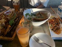 -牛啤堂精酿啤酒餐吧(751火车街区店)