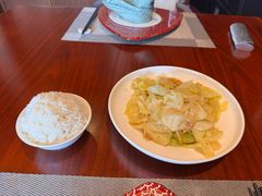 -粤尚腾香居中餐厅(首都机场希尔顿店)