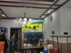-湖南人家湘菜馆(镇江路店)