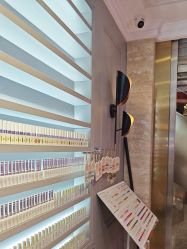 -爱空间美睫健康美甲