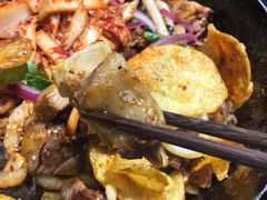 德枭大杂烩炕羊排-清真.德枭炕肉店.青海菜(大新街夜市店)