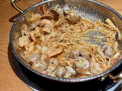 花甲爱上脆脆虾-吃饭皇帝大(合生汇店)