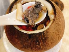 原只椰子炖竹丝鸡-信行丰炖品皇店(光孝路店)