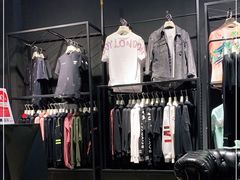 -BOY LONDON(上海佛罗伦萨小镇店)