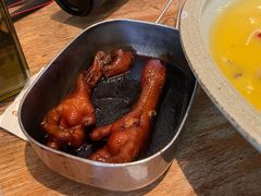 弄堂里的卤鸡爪-弄堂里· 江南名肴(西湖龙井路店)