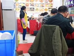 -乡土特色.冷锅鱼.牦牛肉汤锅