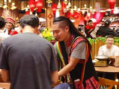 -老滇山寨•云南特色菜•地方菜•民族风情歌舞表演(金碧店)