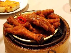 -八樂居