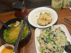 -舒蔡记生煎菜饭(云南中路店)
