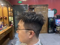 -贝勒爷专业男发