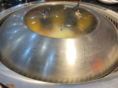 -袁小二大东北铁锅炖(吉祥村总部)