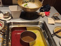 -巴奴毛肚火锅(悠唐购物中心店)