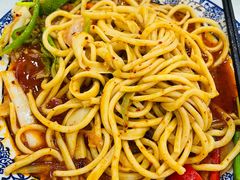 -撒拉人家.酸菜牦牛肉火锅