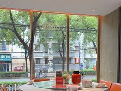 -阿瓦山寨·湘菜现炒·剁椒鱼头王(咸阳总店)