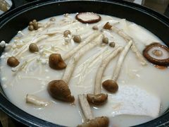 -煲宫猪肚鸡(昆山金鹰国际购物中心店)