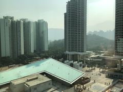-东荟城名店仓