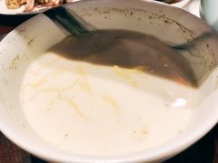 黄鱼煨面-杭州西子湖四季酒店·金沙厅