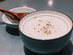 -小团圆糖水铺(襄阳南路店)