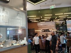 -潮界(LU·ONE凯德晶萃广场店)