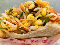 锅盔夹三丝-小陈方酥锅盔(古城总店)