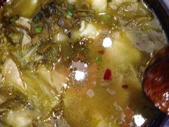 -周鱼小馆石锅酸菜鱼(活力汇店)