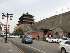 -城墙带状公园-大同古城墙广场停车场